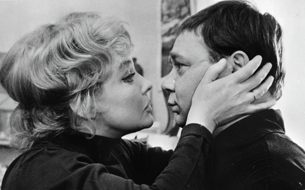 Евгений Леонов