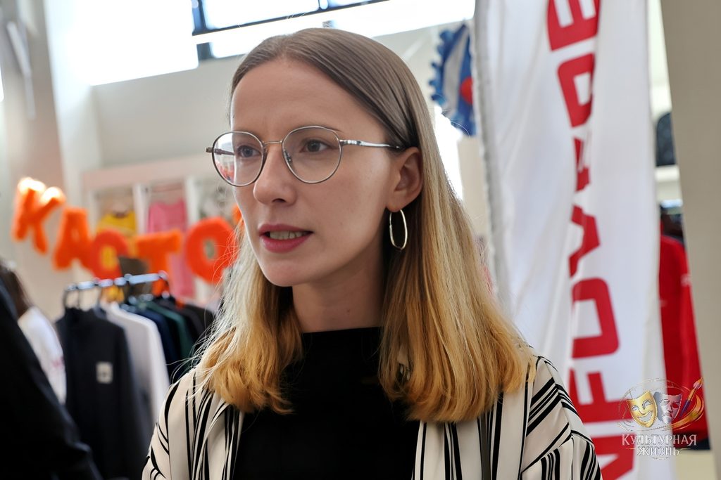 Анжелика Тихонова — начальник управления специальных проектов АНО «Агентство креативных индустрий» (АКИ)